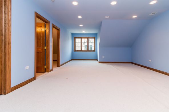 10759 Winterset